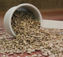 Load image into Gallery viewer, Peckish Sunflower Hearts Enriched 1kg